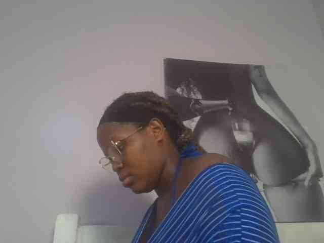 CuteTinkerbella webcam