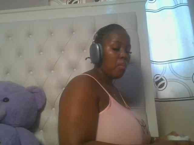 CuteTinkerbella webcam