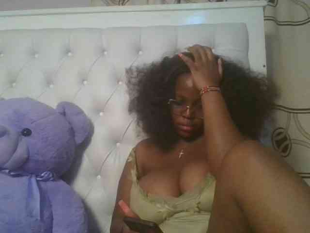 CuteTinkerbella webcam