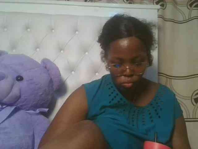 CuteTinkerbella webcam