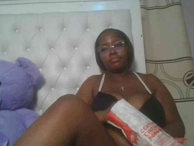 CuteTinkerbella webcam