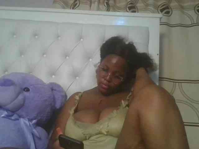 CuteTinkerbella webcam