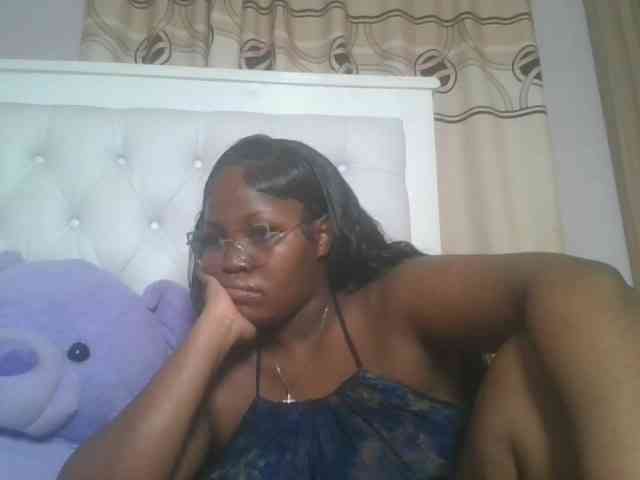 CuteTinkerbella webcam