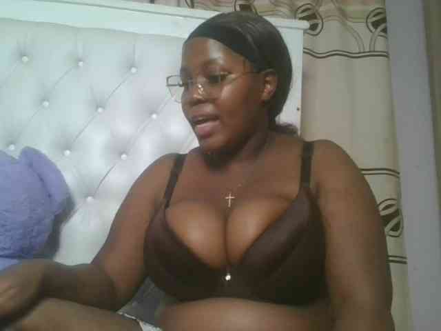 CuteTinkerbella webcam