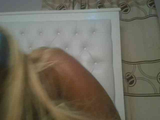 CuteTinkerbella webcam