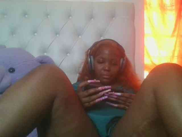 CuteTinkerbella webcam