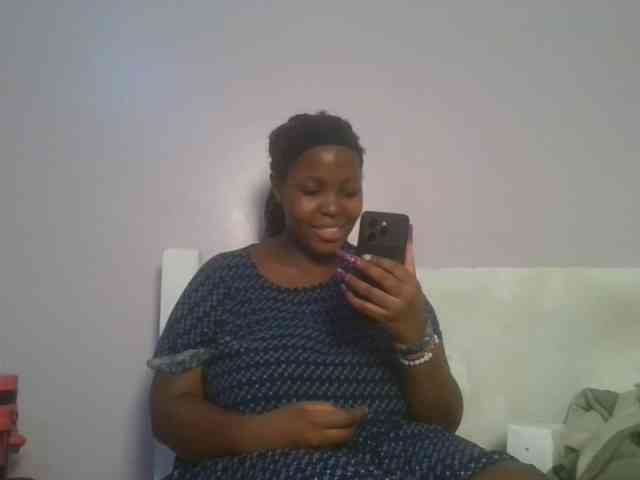 CuteTinkerbella webcam