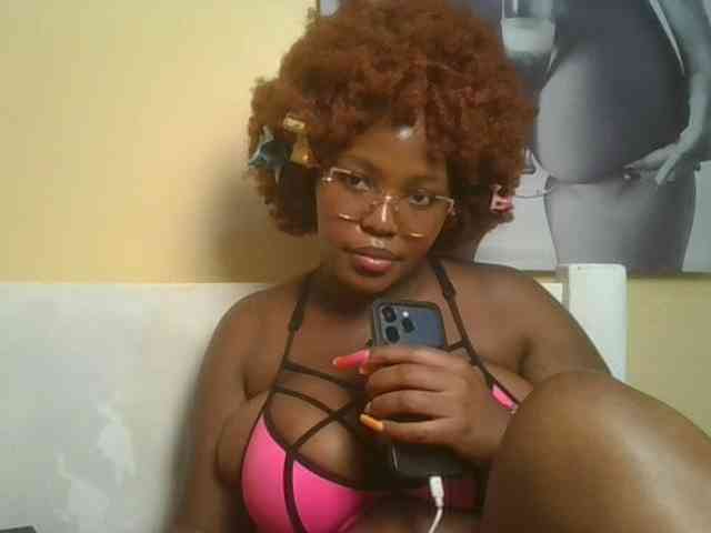 CuteTinkerbella webcam