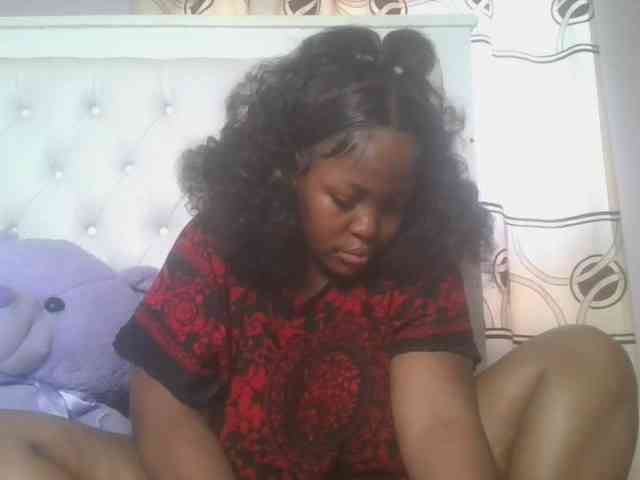 CuteTinkerbella webcam