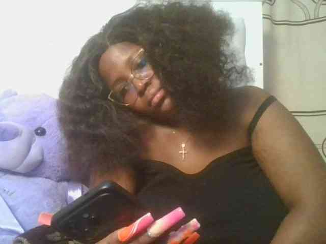 CuteTinkerbella webcam