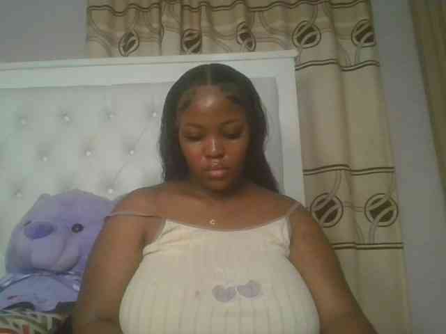 CuteTinkerbella webcam