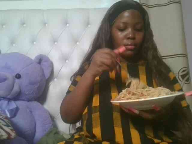 CuteTinkerbella webcam