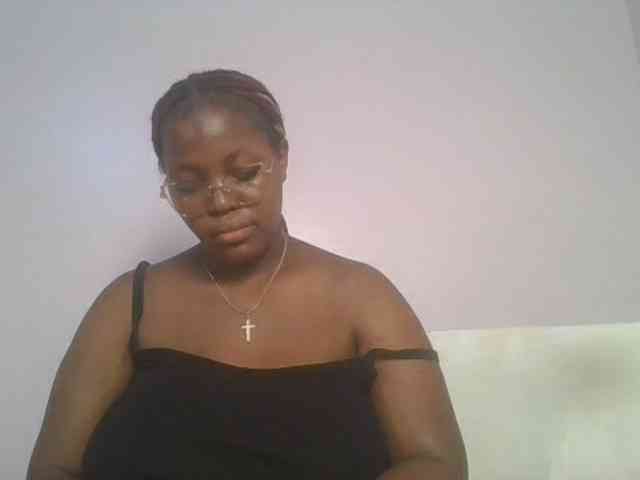 CuteTinkerbella webcam