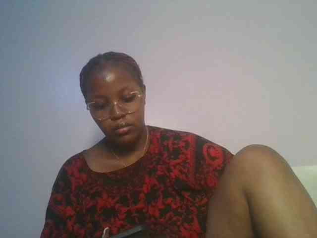 CuteTinkerbella webcam