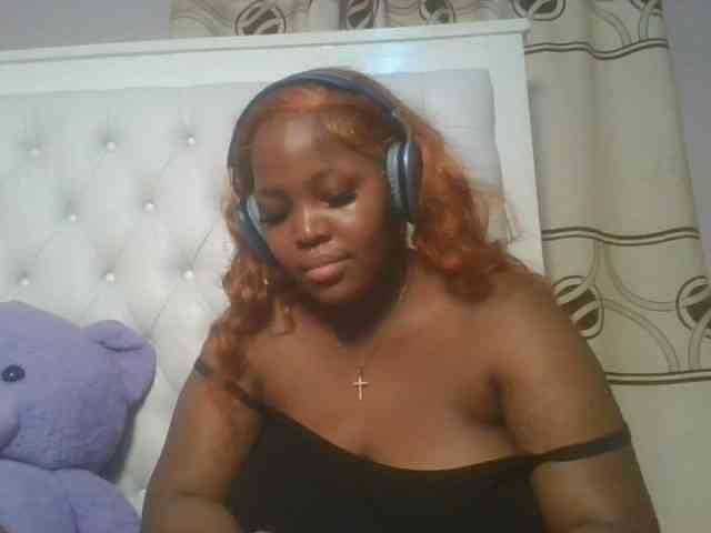 CuteTinkerbella webcam