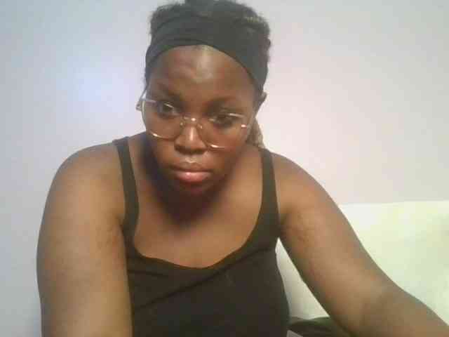 CuteTinkerbella webcam