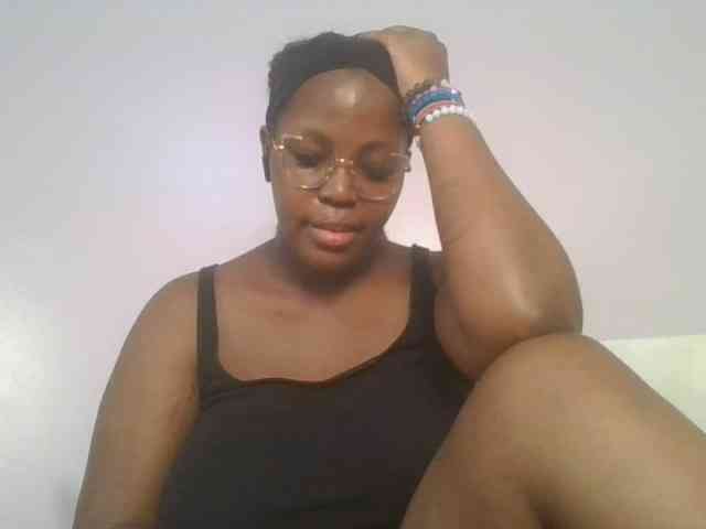 CuteTinkerbella webcam