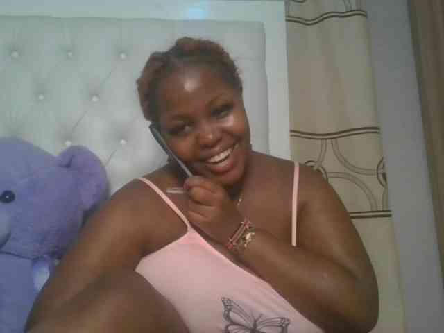 CuteTinkerbella webcam