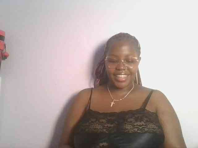 CuteTinkerbella webcam