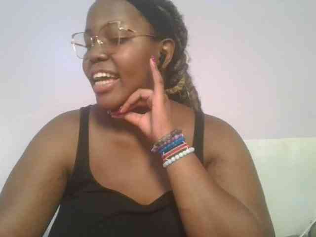 CuteTinkerbella webcam