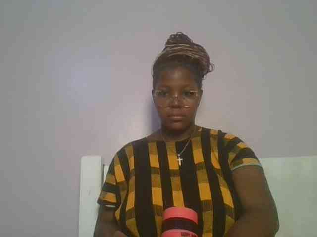 CuteTinkerbella webcam