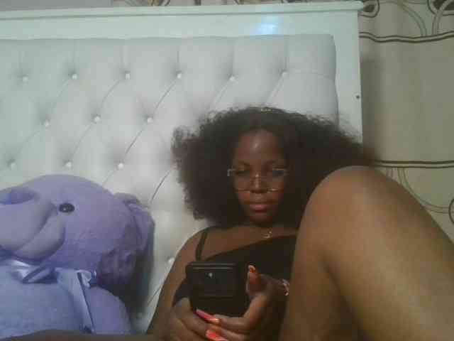 CuteTinkerbella webcam