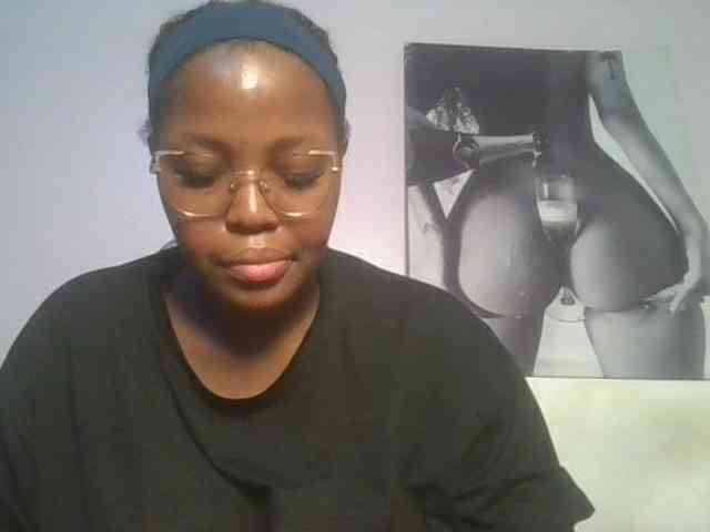 CuteTinkerbella webcam