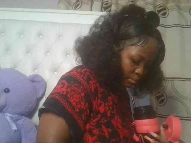 CuteTinkerbella webcam