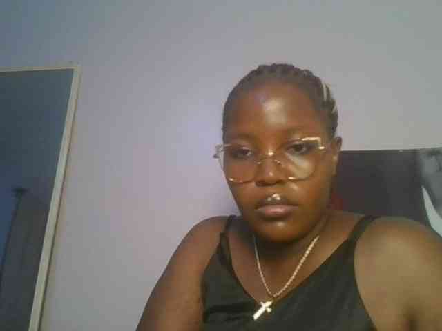 CuteTinkerbella webcam