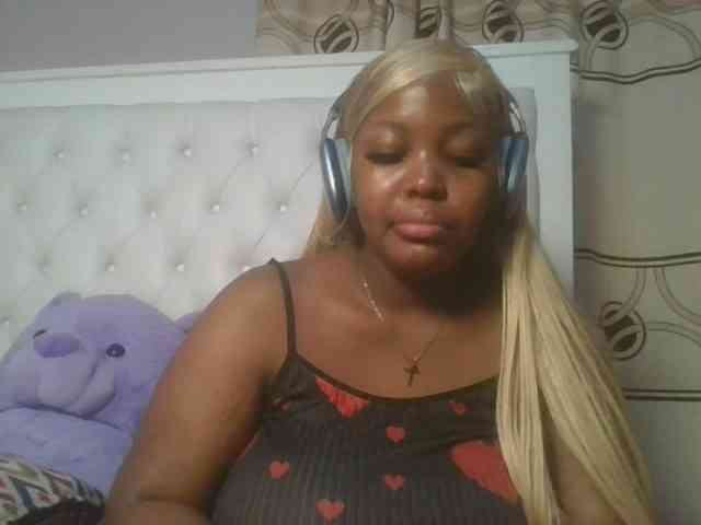 CuteTinkerbella webcam