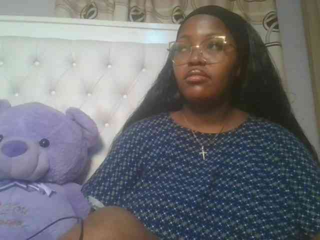 CuteTinkerbella webcam