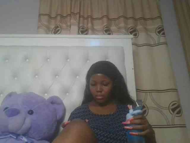 CuteTinkerbella webcam