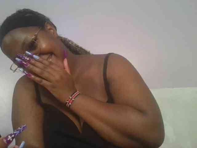 CuteTinkerbella webcam