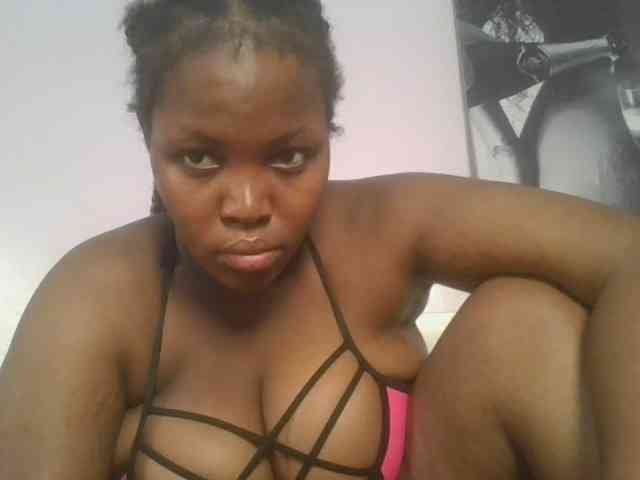 CuteTinkerbella webcam