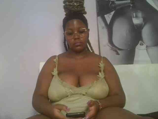 CuteTinkerbella webcam