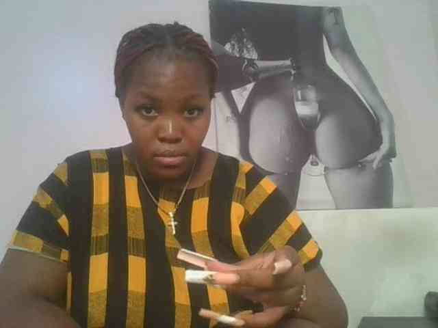 CuteTinkerbella webcam