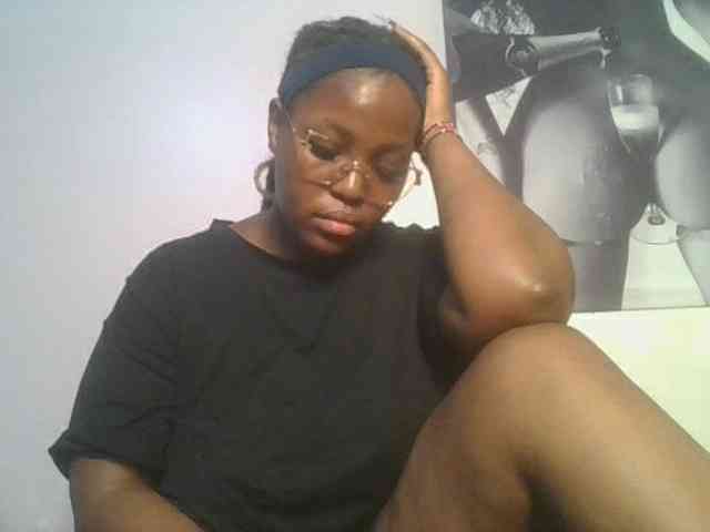 CuteTinkerbella webcam