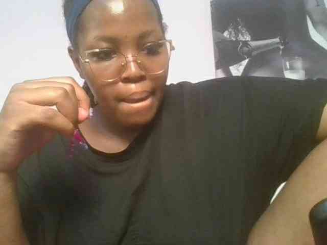 CuteTinkerbella webcam