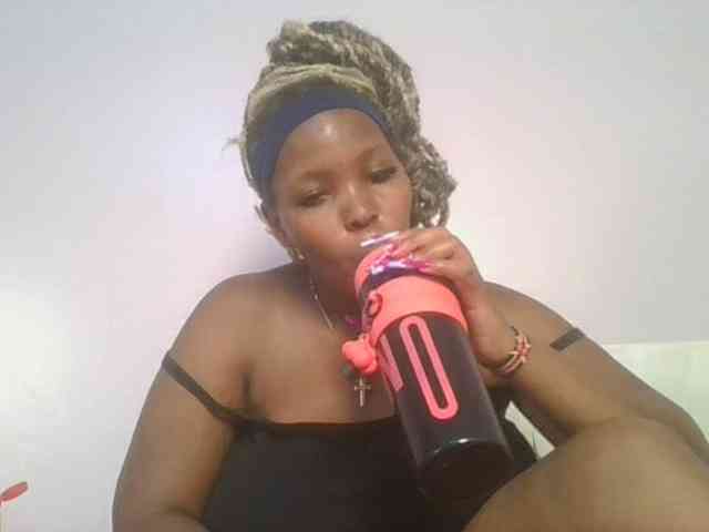 CuteTinkerbella webcam