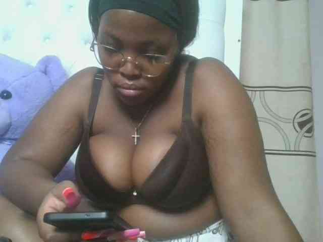 CuteTinkerbella webcam