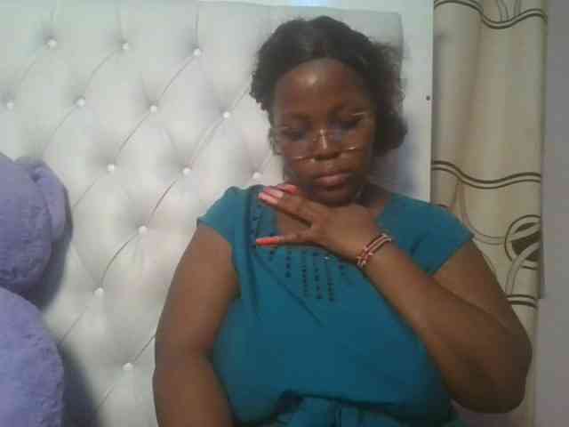 CuteTinkerbella webcam