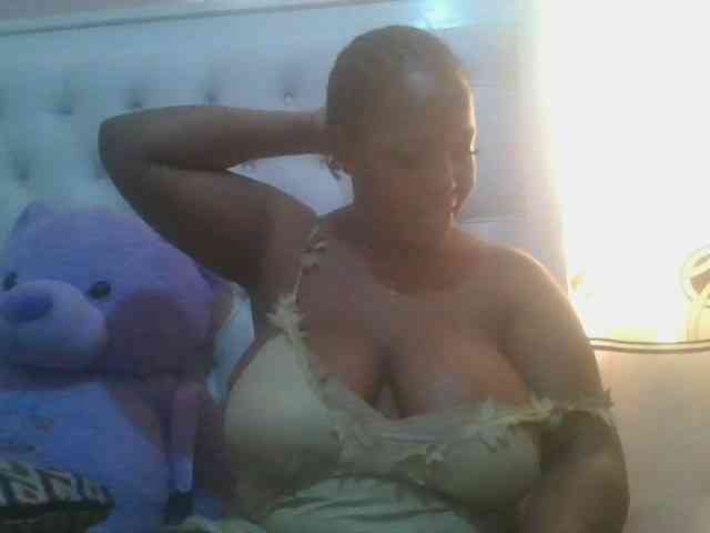 CuteTinkerbella webcam