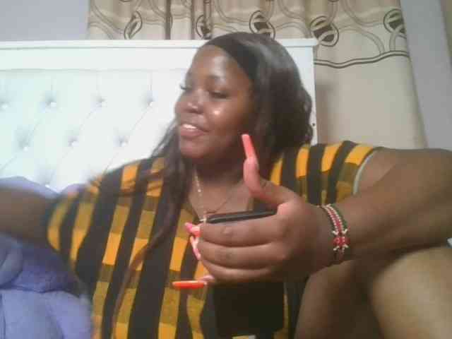 CuteTinkerbella webcam