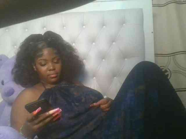 CuteTinkerbella webcam