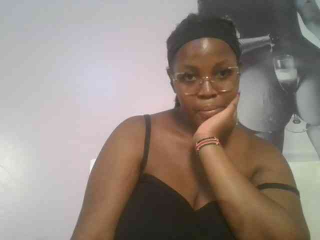 CuteTinkerbella webcam