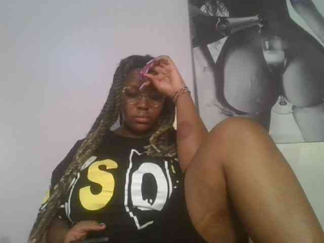 CuteTinkerbella webcam