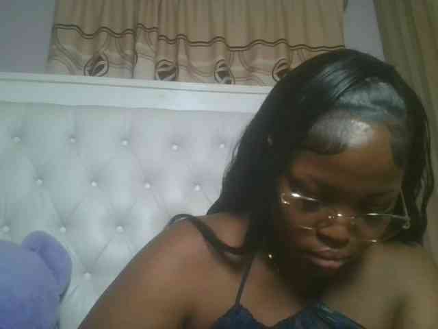 CuteTinkerbella webcam