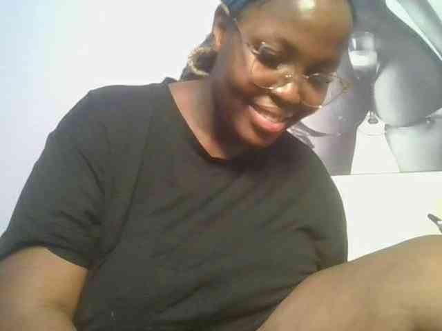 CuteTinkerbella webcam