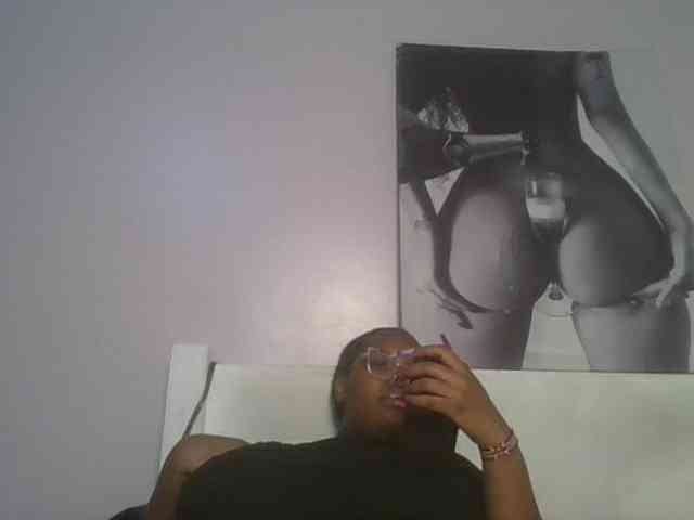 CuteTinkerbella webcam