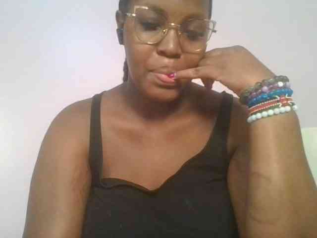 CuteTinkerbella webcam